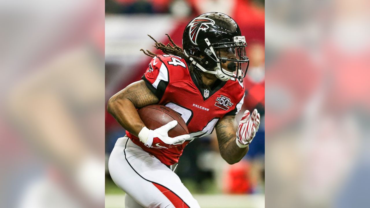 Report: Falcons releasing Freeman, Trufant, Sambrailo