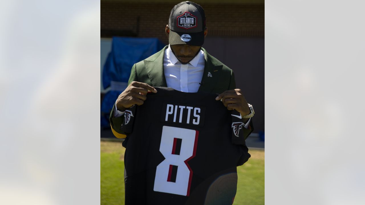 NFL Auction  NFL - Falcons Kyle Pitts 2021 Game Issued Pro Bowl Jersey  Size 42