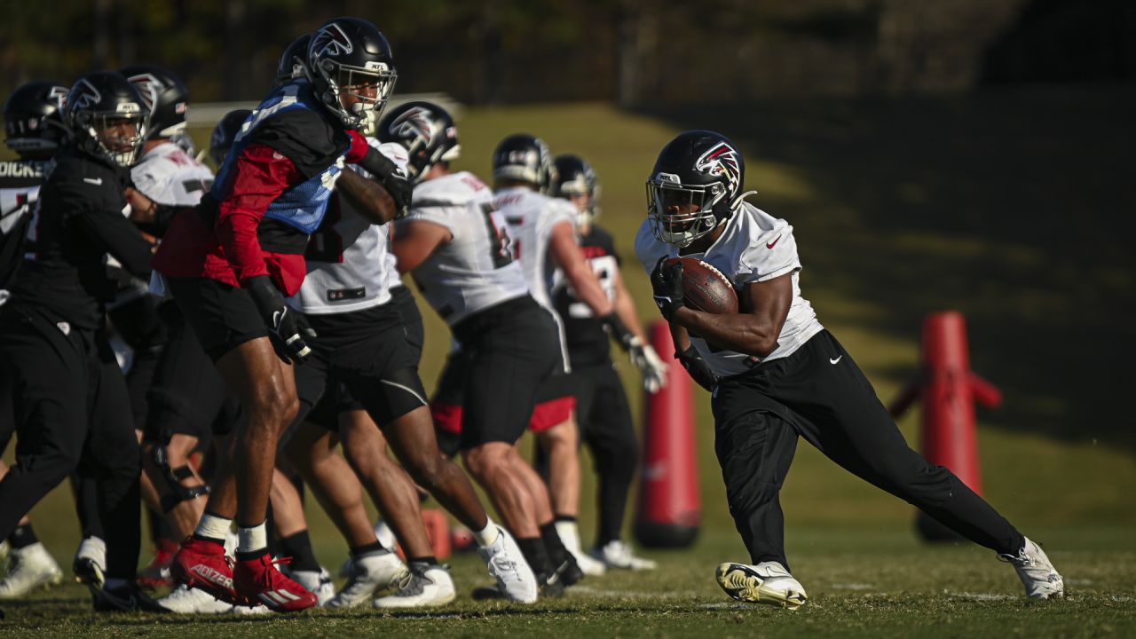 Locust Grove grad Caleb Huntley proves mettle, earns spot on Atlanta Falcons  practice squad, Sports