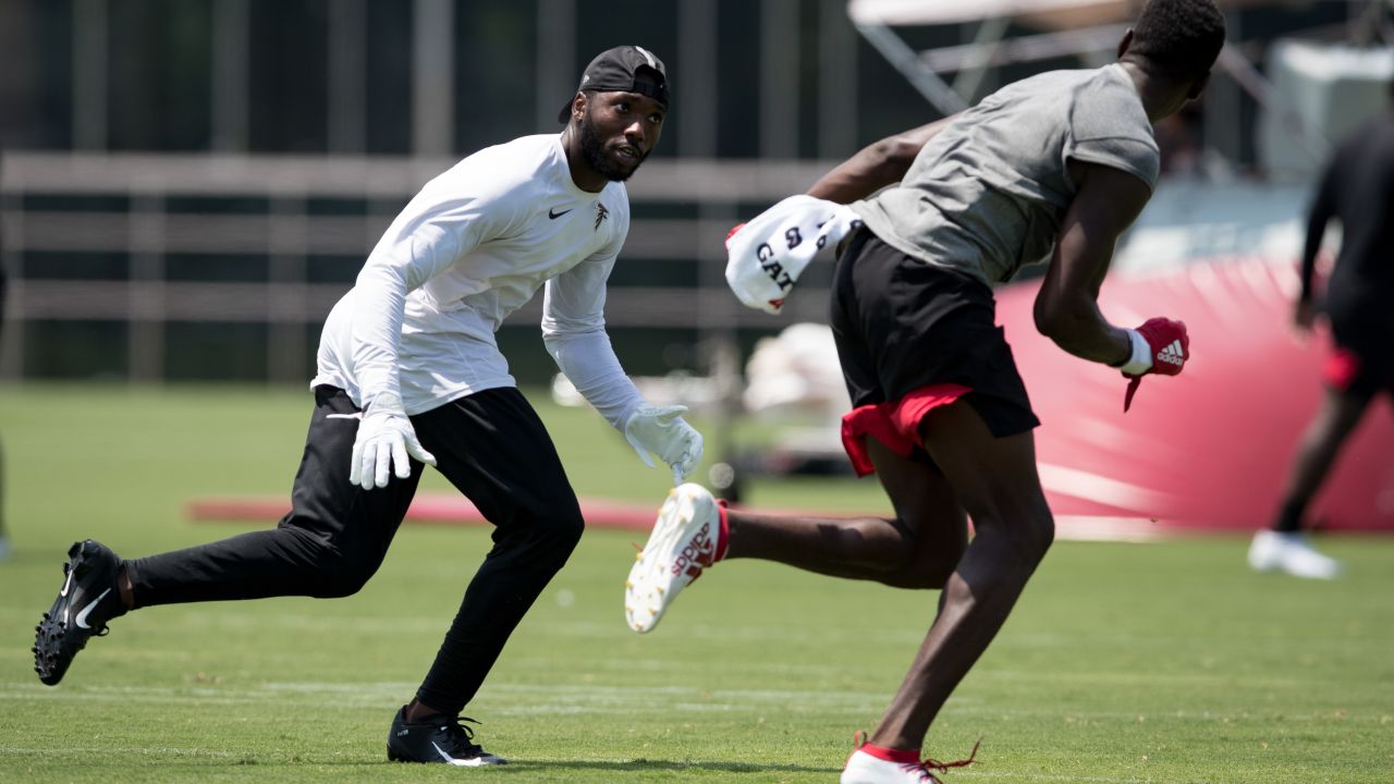 Jaguars WR Calvin Ridley nursing a sore toe and will be limited in training  camp practice – KGET 17