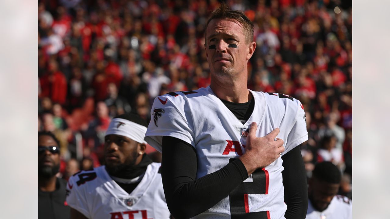 Quarterback Matt Ryan of the Atlanta Falcons against the San