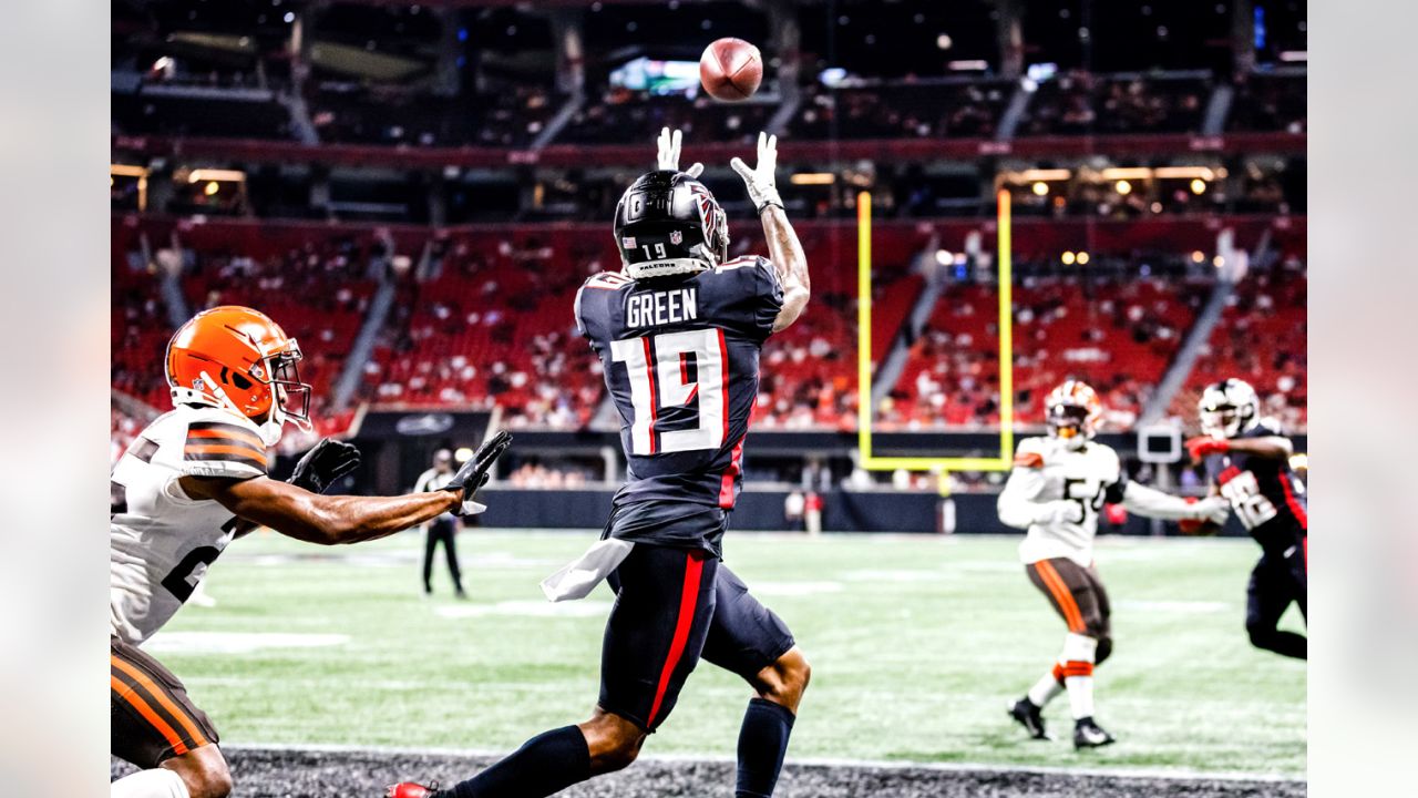 Pittsburgh Steelers wide receiver Calvin Austin III (19) runs the ball  during the first half of an NFL preseason football game against the Atlanta  Falcons, Thursday, Aug. 24, 2023, in Atlanta. The