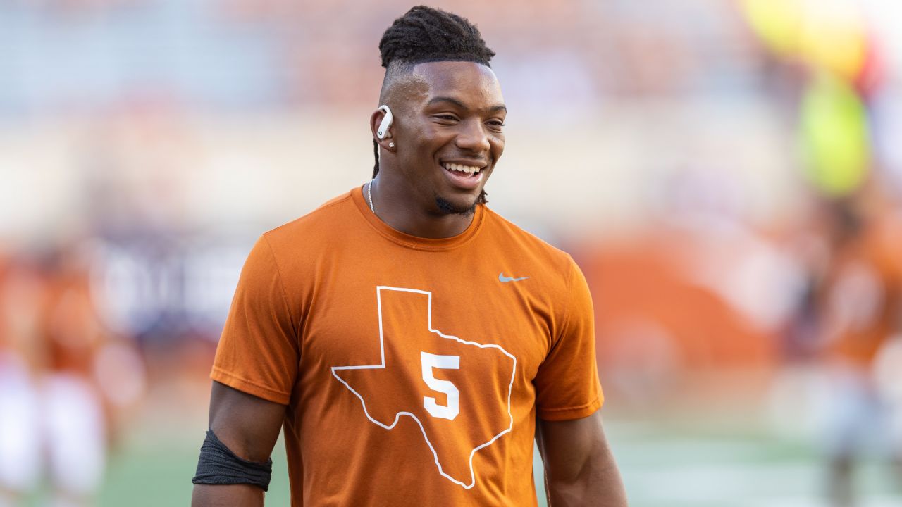 2023 NFL Draft: Atlanta Falcons buck running back trend and take Texas'  Bijan Robinson at No. 8