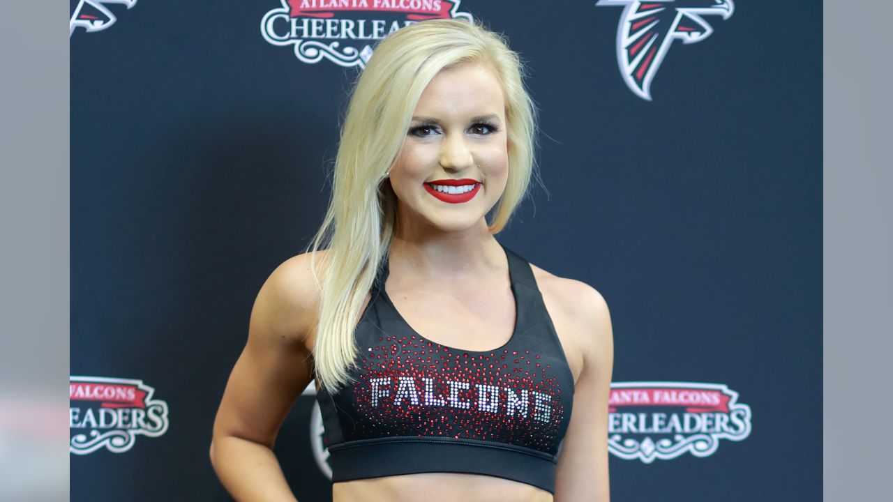 WCW with #WOWWOMAN Jenna! - Atlanta Falcons Cheerleaders