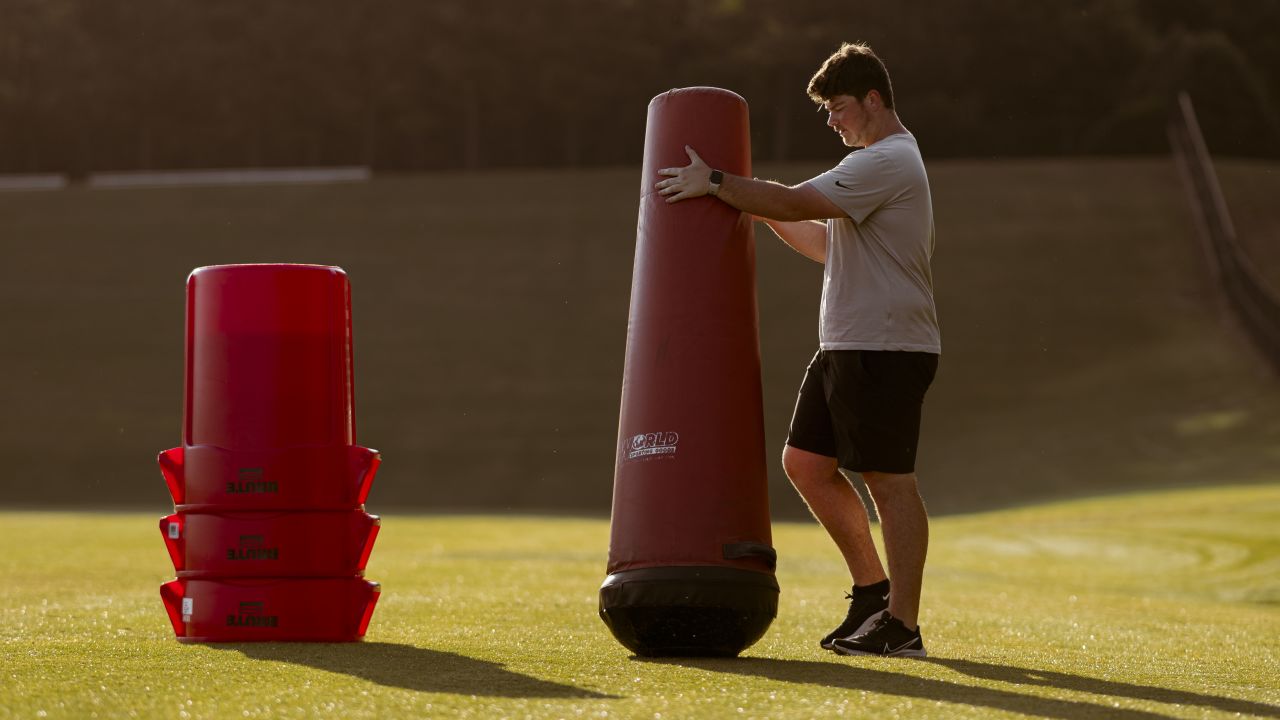 Hopefully we have a shot at that guy': How the Falcons decided on Troy  Andersen in the 2022 NFL Draft