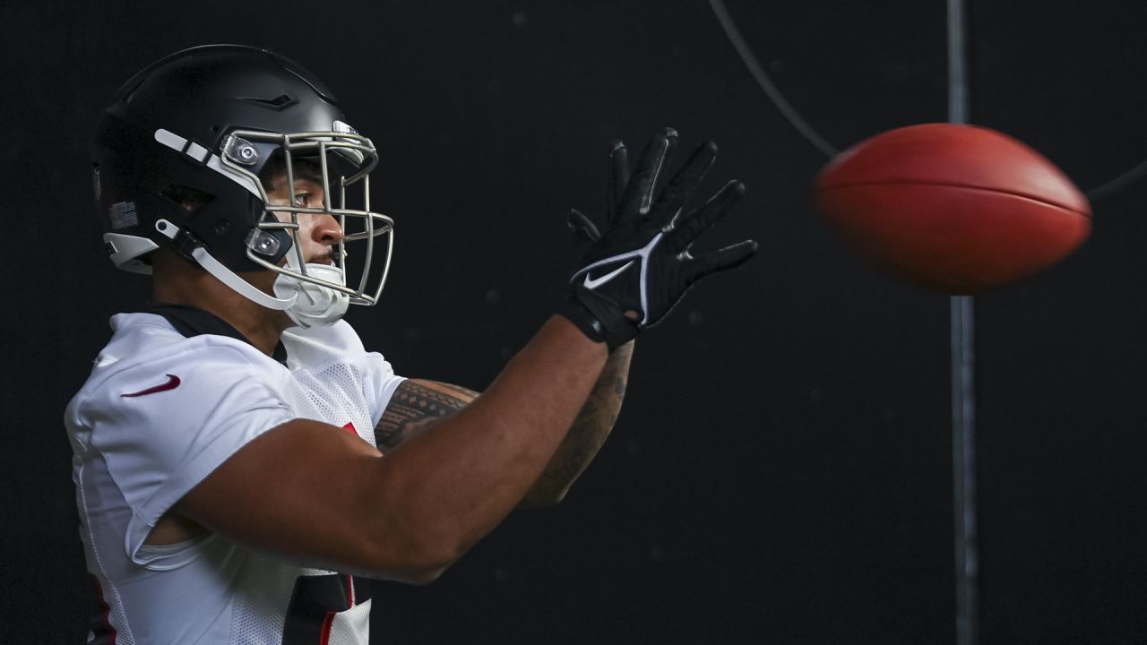 Shanna Lockwood - Atlanta Falcons running back Tyler Allgeier #25 during  practice in Atlanta, Georgia…