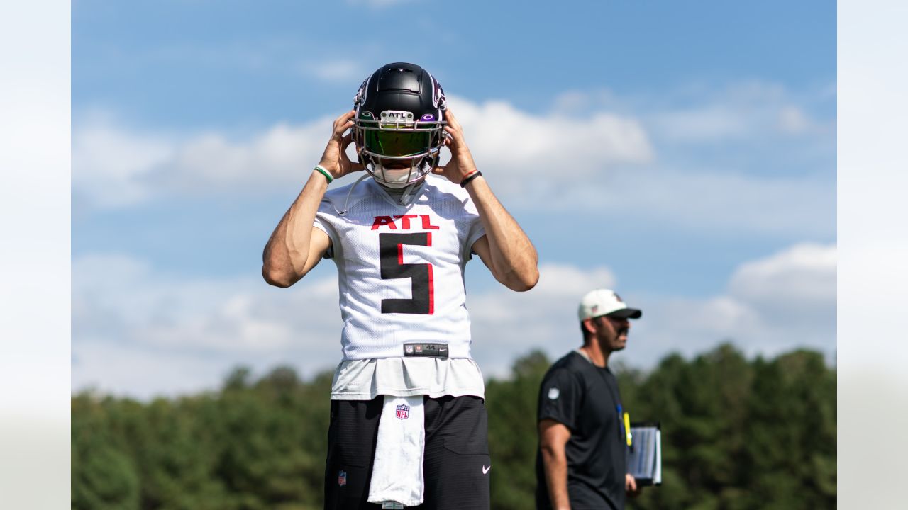 LOOK: Atlanta Falcons Reveal Week 4 Uniforms vs. Jacksonville Jaguars -  Sports Illustrated Atlanta Falcons News, Analysis and More