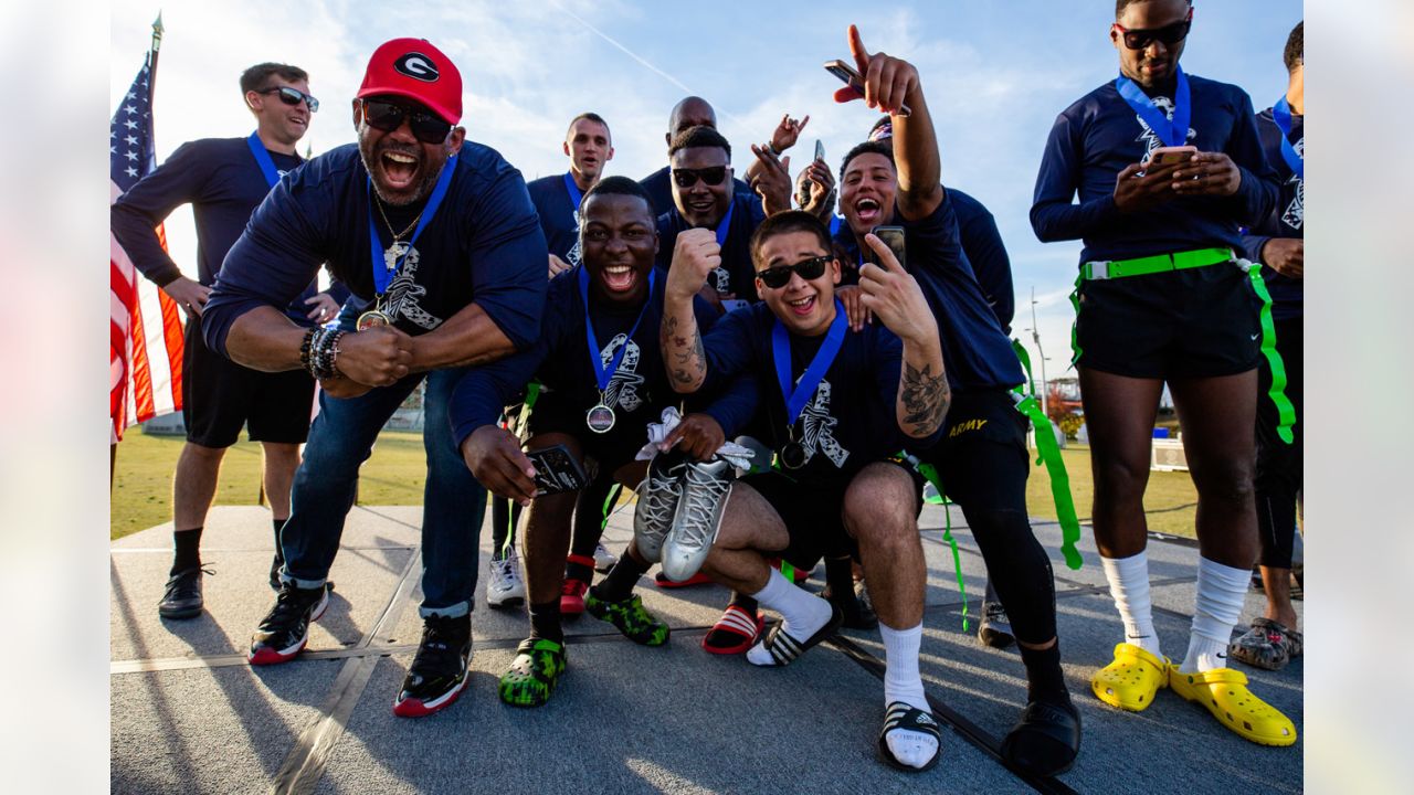 Atlanta Falcons on X: Congratulations to @AndreRoberts on winning the NFL  Salute to Service Award. STORY -    / X