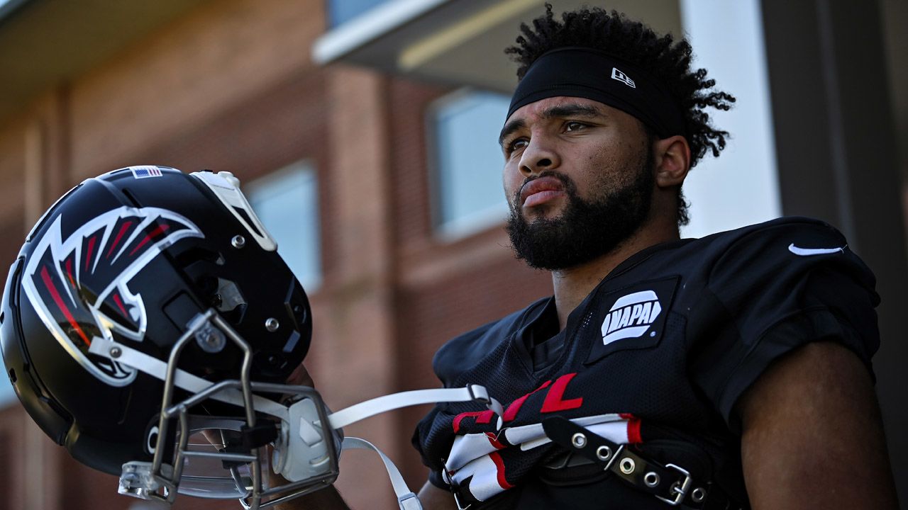 Tajae Sharpe Featured In Open Practice, Making Atlanta Falcons Roster  Decisions Harder - Sports Illustrated Atlanta Falcons News, Analysis and  More