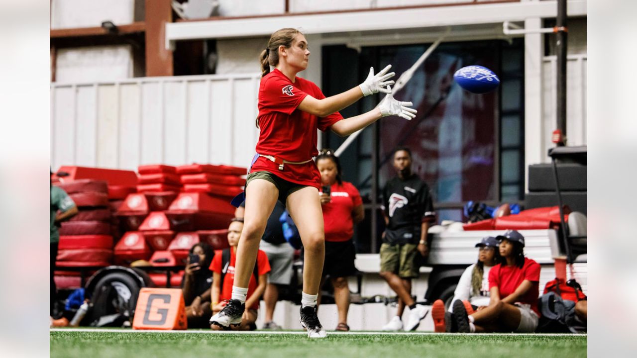 NFL FLAG on X: The @AtlantaFalcons Girls Flag Football Coaching Clinic  starts TOMORROW❗️ Speaker lineup includes @wflagfootball head coach  @lizsowers3 