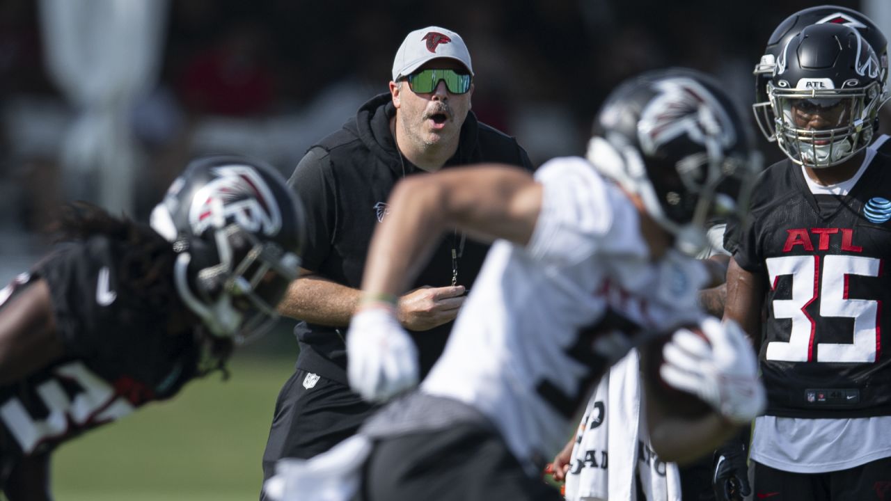 Eddie Goldman leaving the Atlanta Falcons for a second straight season