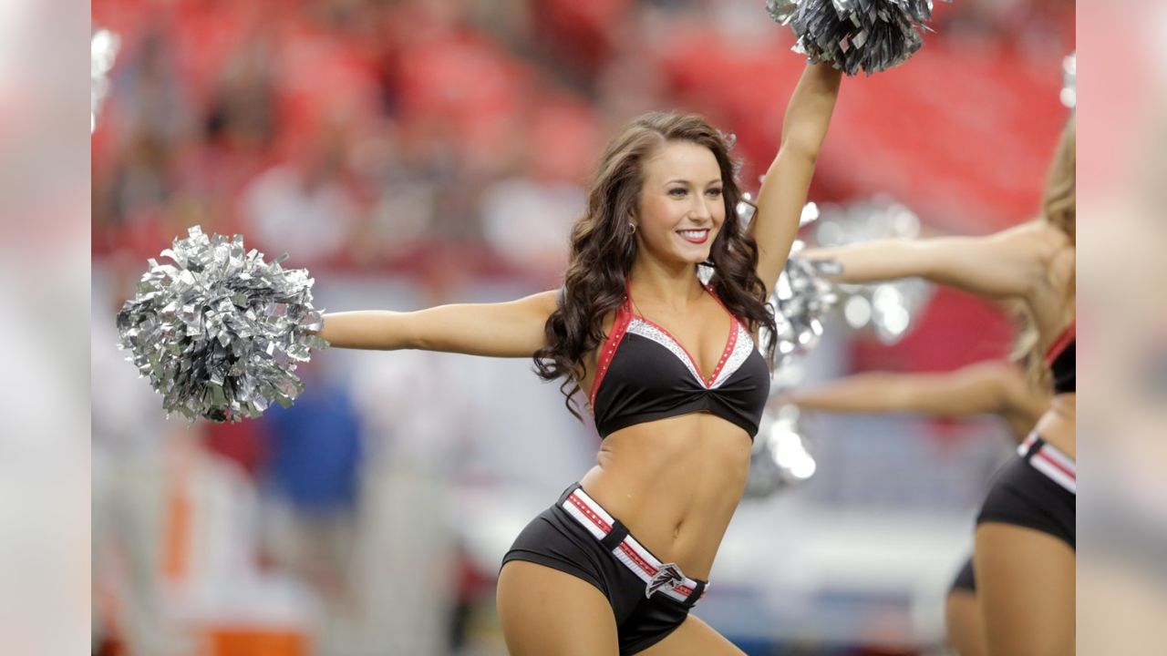 Saturday sizzle with AFC - Atlanta Falcons Cheerleaders