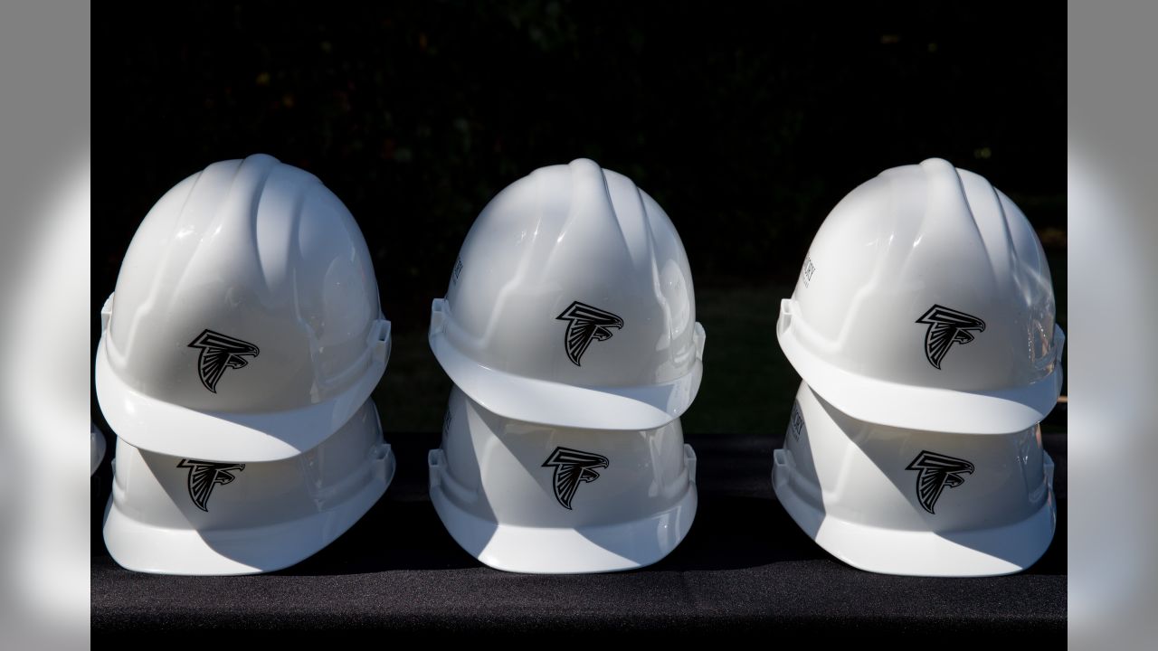 Atlanta Falcons, Emory Healthcare break ground on orthopaedics and sports  medicine clinic