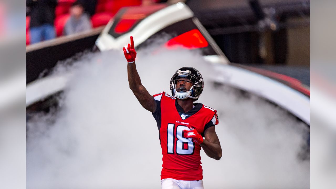 Bucs vs. Falcons props – How high can Julio fly in primetime?