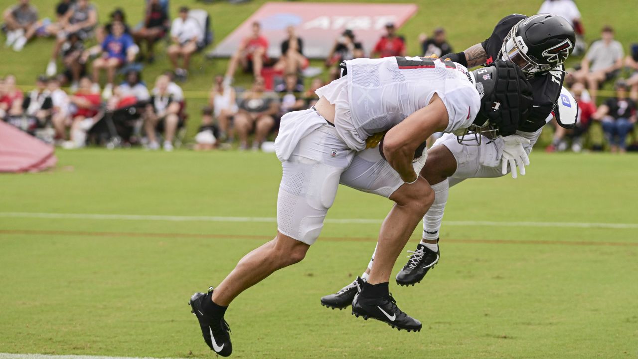 Teez Tabor is mic'd up in Mercedes-Benz Stadium, AT&T Training Camp