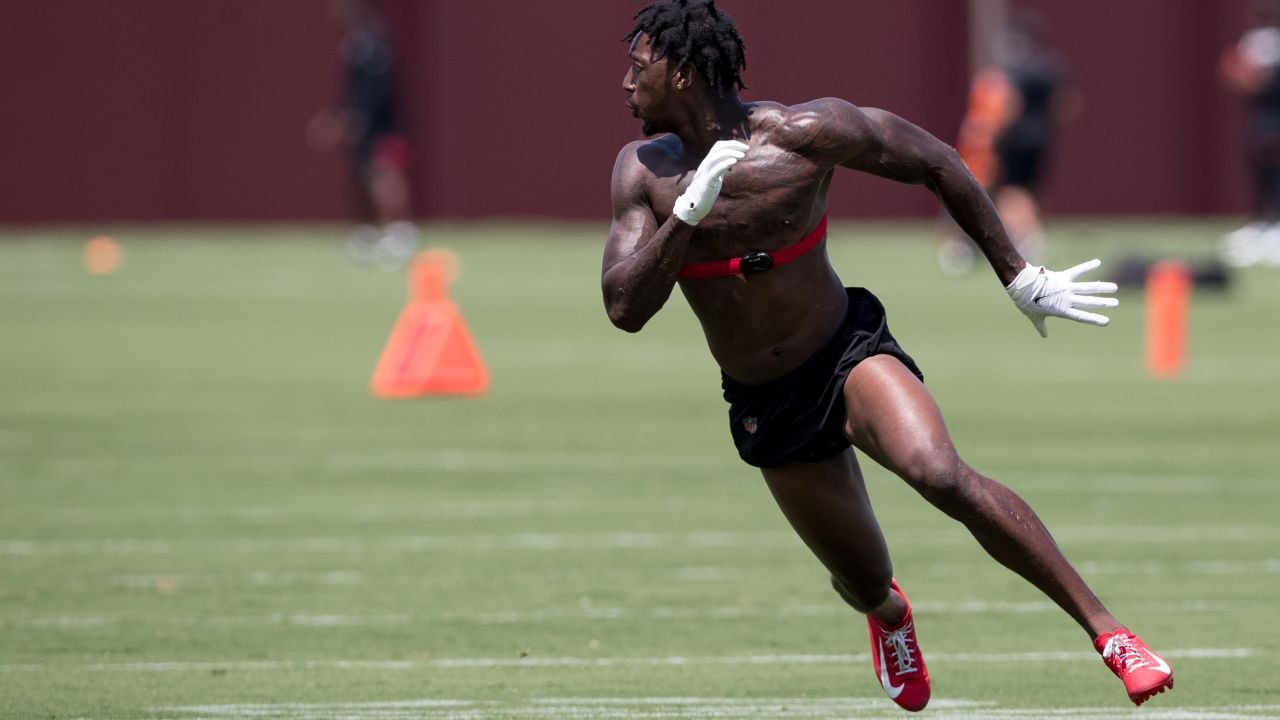 Calvin Ridley to be limited in training camp with toe injury