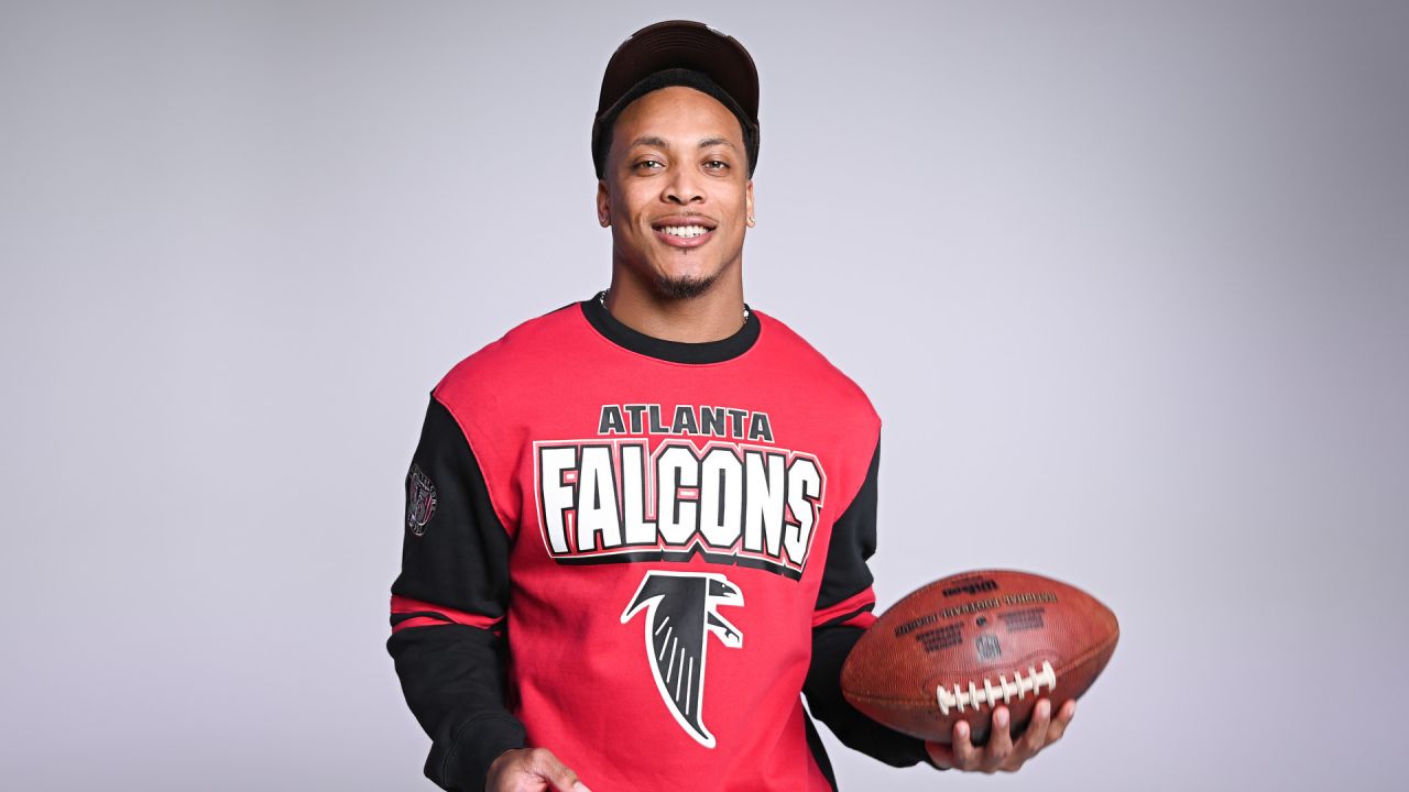 Atlanta Falcons Sign Mike Hughes In 2023 NFL Free Agency