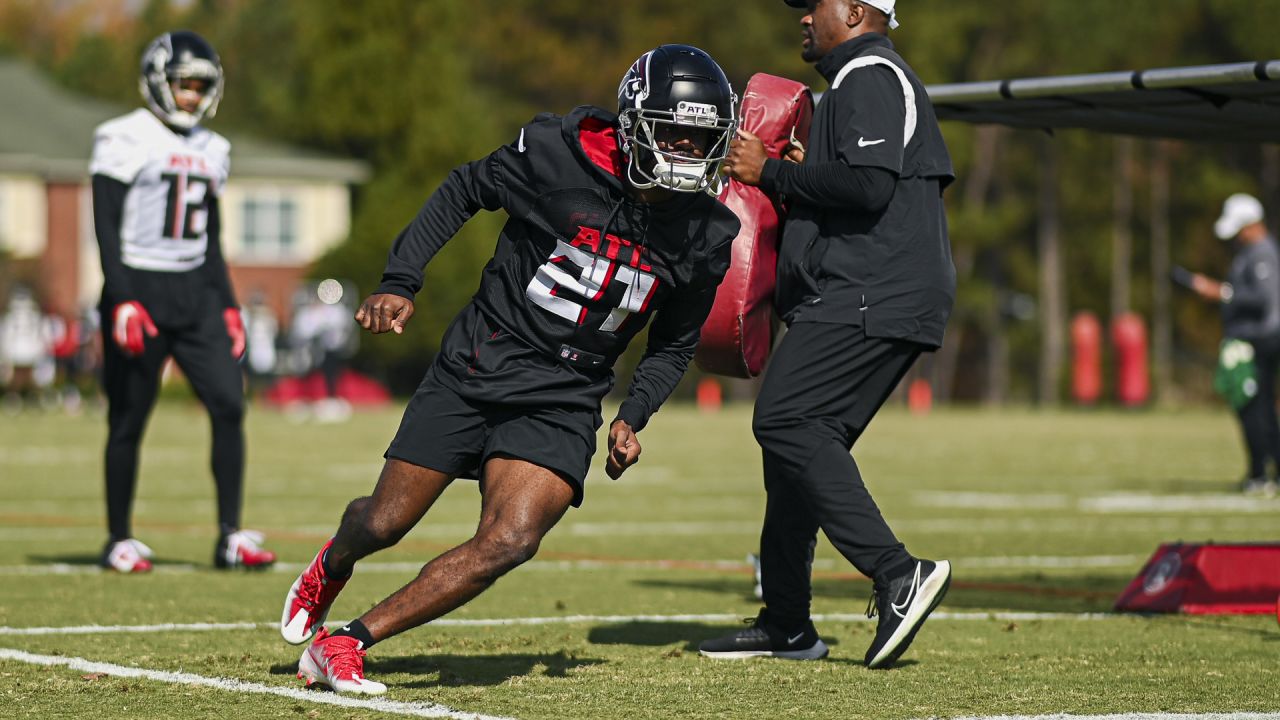 Falcons designate RB Cordarrelle Patterson to return from IR