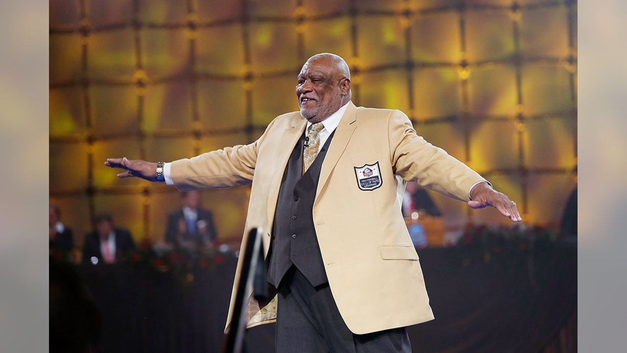 Claude Humphrey Presented For Enshrinement