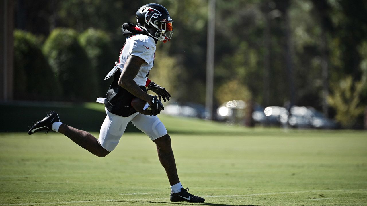 Tajae Sharpe Featured In Open Practice, Making Atlanta Falcons Roster  Decisions Harder - Sports Illustrated Atlanta Falcons News, Analysis and  More