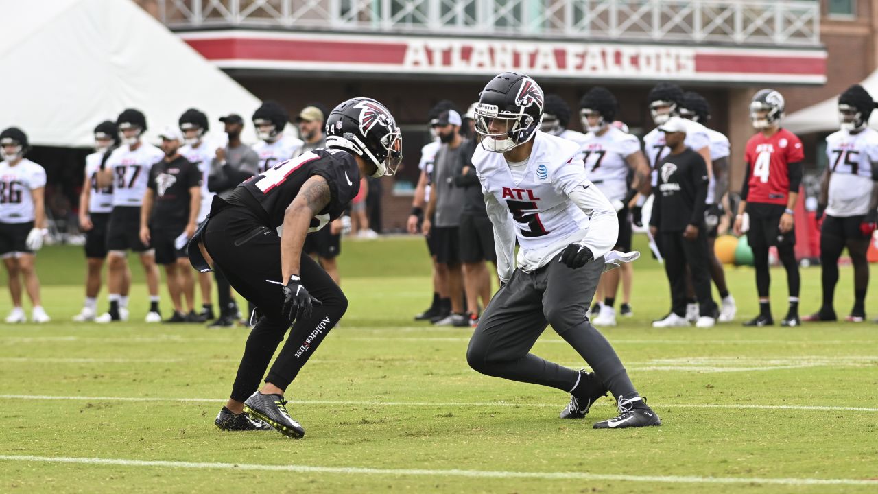 2022 Atlanta Falcons Training Camp Battles: WR3 - The Falcoholic