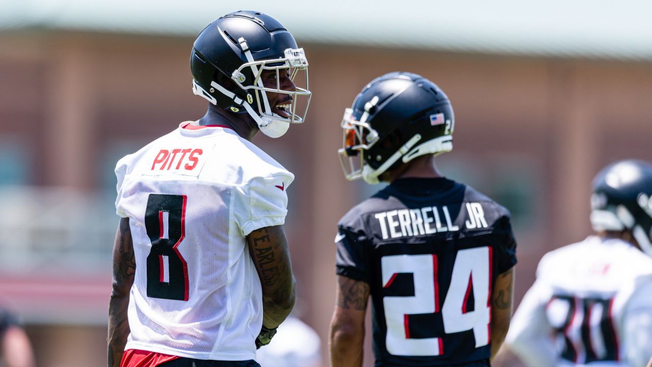 BREAKING: Atlanta Falcons WR Jared Bernhardt Placed on Retirement List -  Sports Illustrated Atlanta Falcons News, Analysis and More