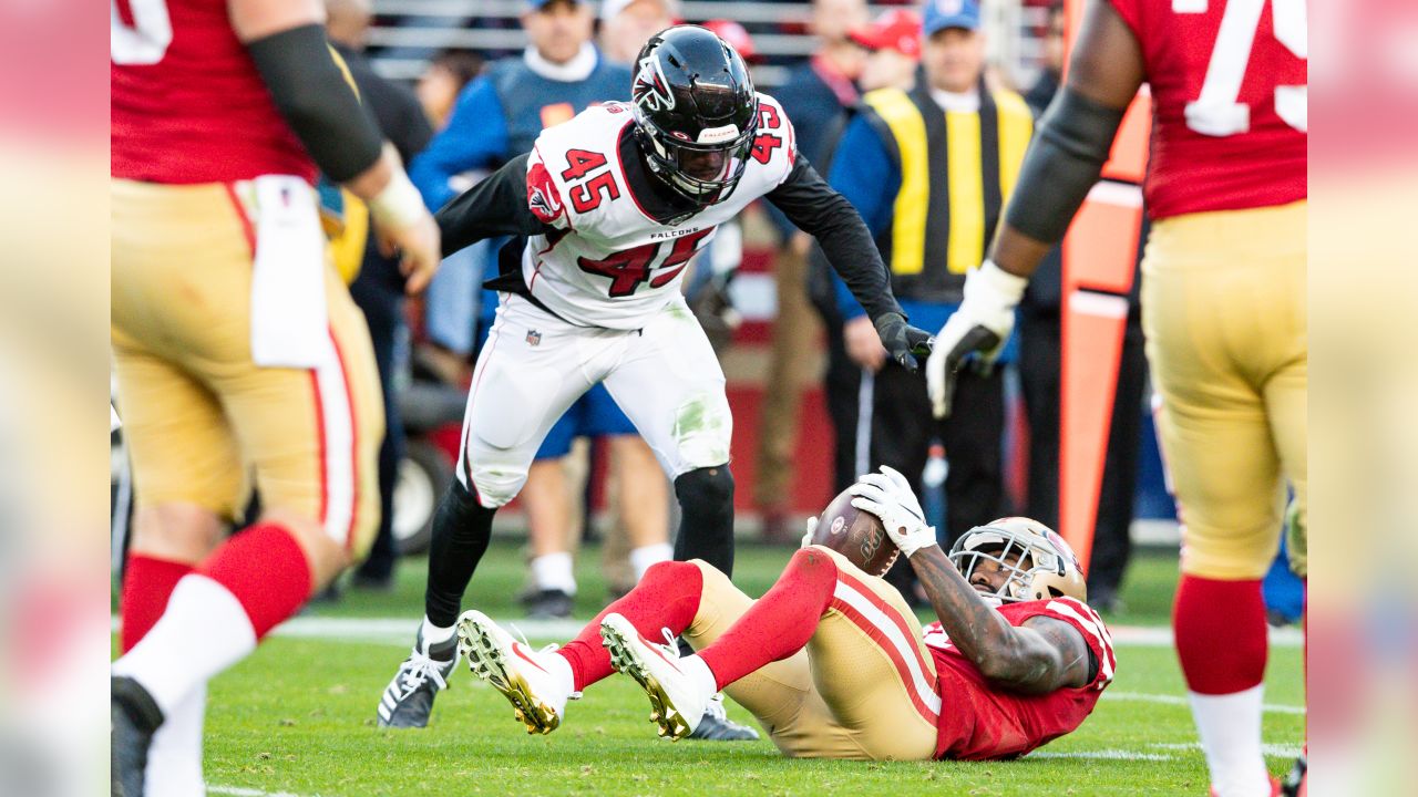 Deion Jones Shows Off Coverage Skills at Training Camp - Sports Illustrated  Atlanta Falcons News, Analysis and More