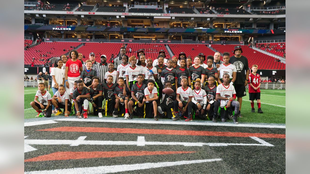 PHOTOS: NFL FLAG football teams take the field at Mercedes-Benz Stadium