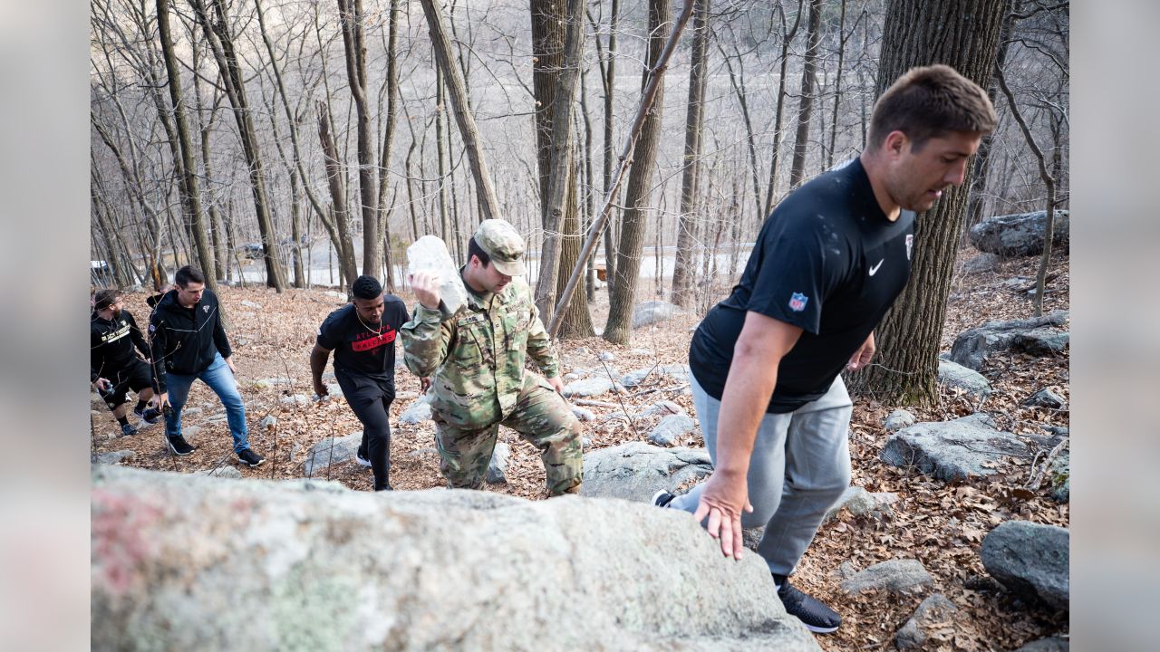 Falcons visit U.S. Military Academy at West Point - The Falcoholic