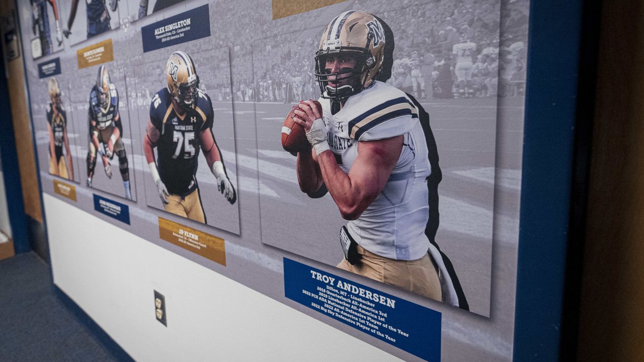 Linebacker Troy Andersen runs an official 4.42-second 40-yard dash at the  2022 combine