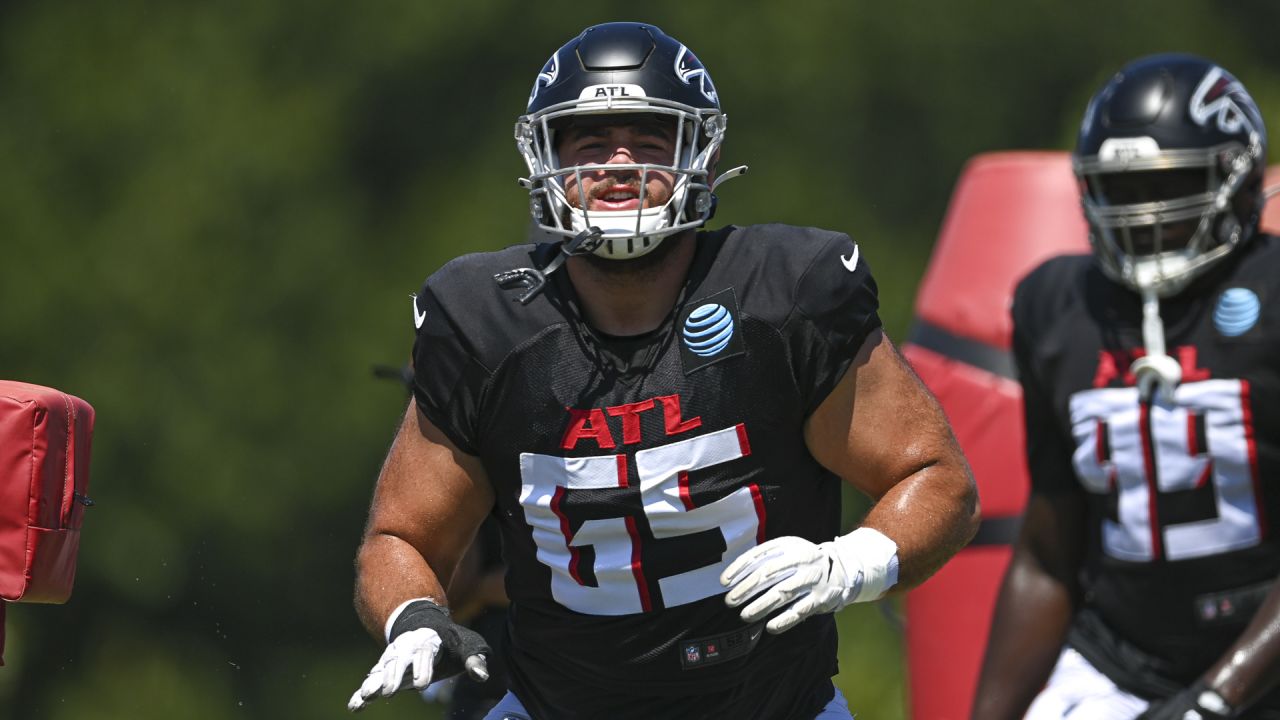 Drew Dalman vs. Matt Hennessy: Falcons top training camp battle?