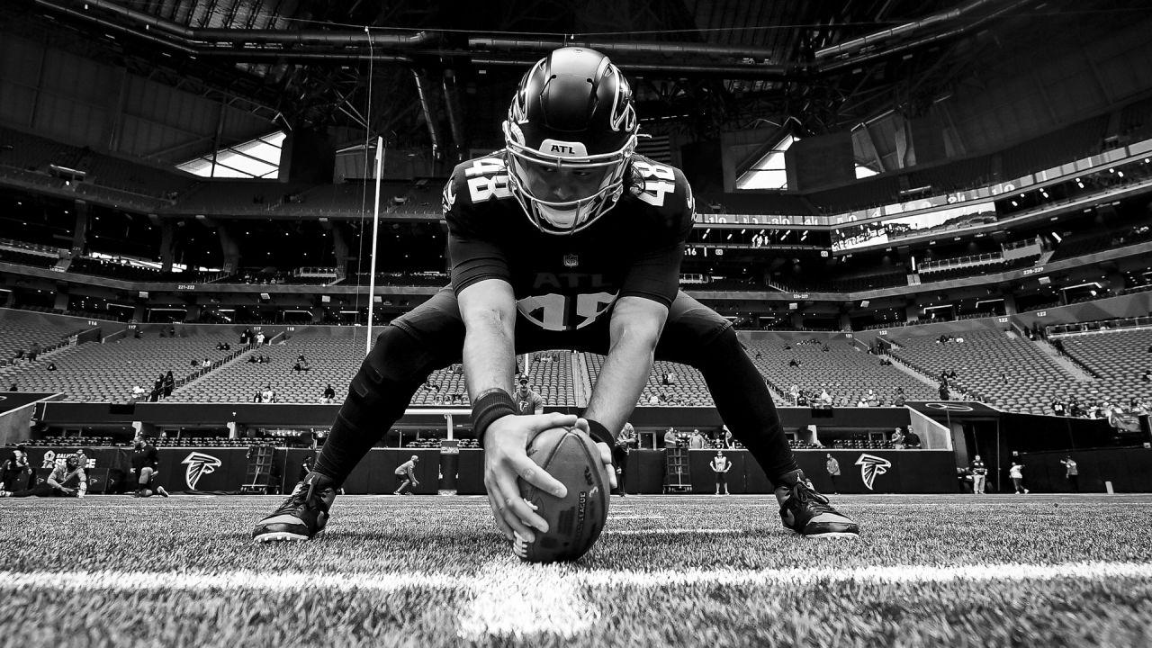 Los Angeles Chargers vs. Atlanta Falcons. NFL Game. American Football  League match. Silhouette of professional player celebrate touch down.  Screen in Stock Photo - Alamy