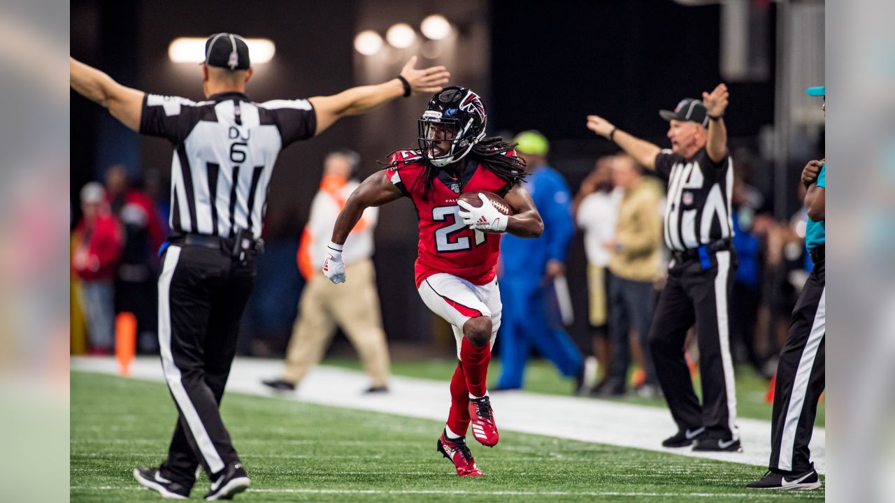 Atlanta Falcons vs. Tampa Bay Buccaneers Live Updates: Final Score: Falcons  win 16-13 - Sports Illustrated Atlanta Falcons News, Analysis and More