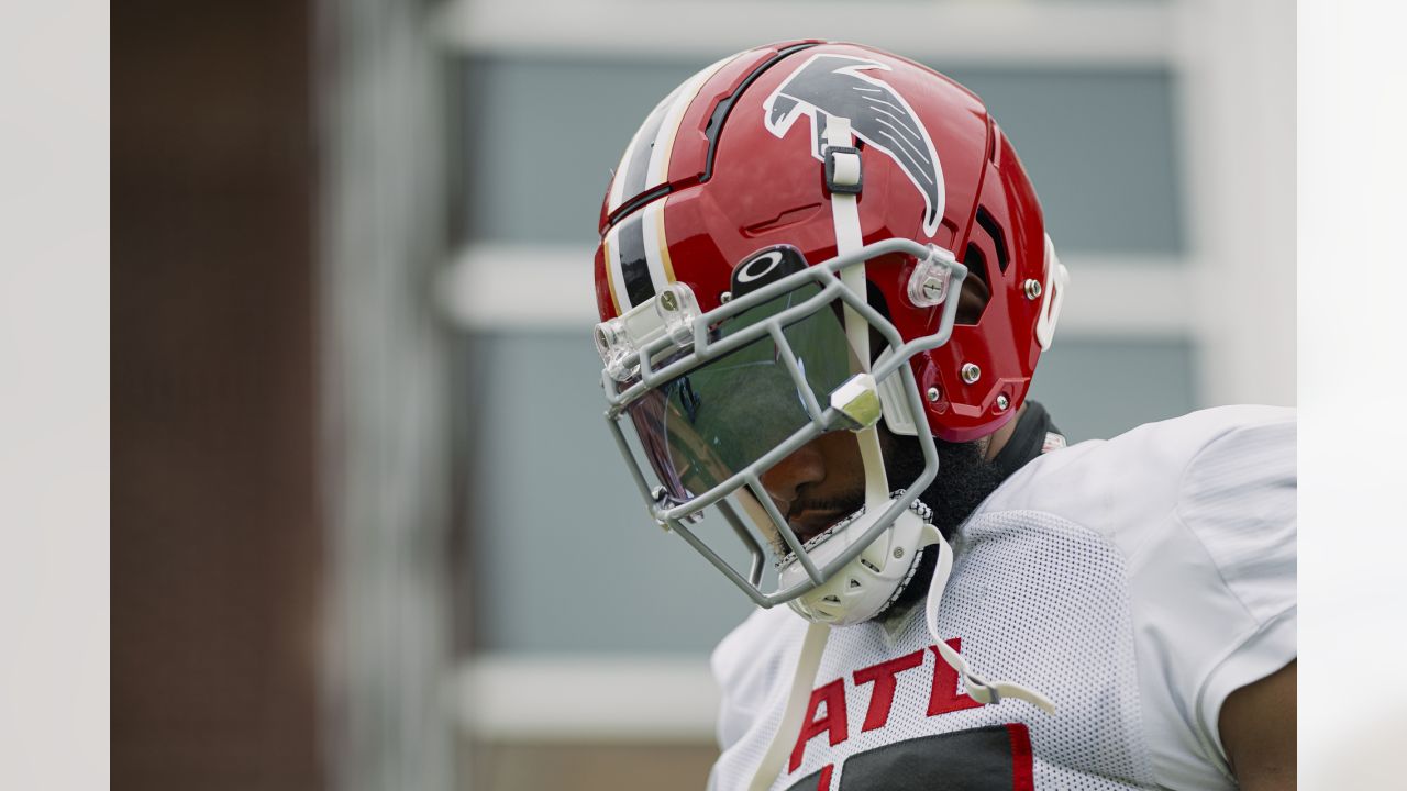 Falcons to wear fan-favorite red helmet for three games in 2023