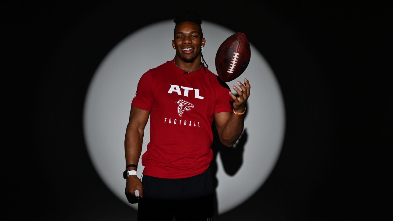 Twitter: Falcons fans react Bijan Robinson wearing the No. 7