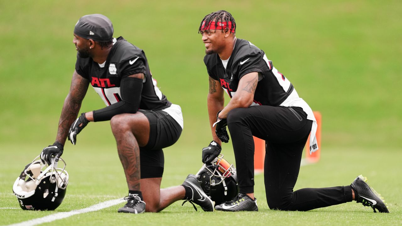 Grady Jarrett's dominance gives the Falcons confidence in the middle of the  line - The Falcoholic