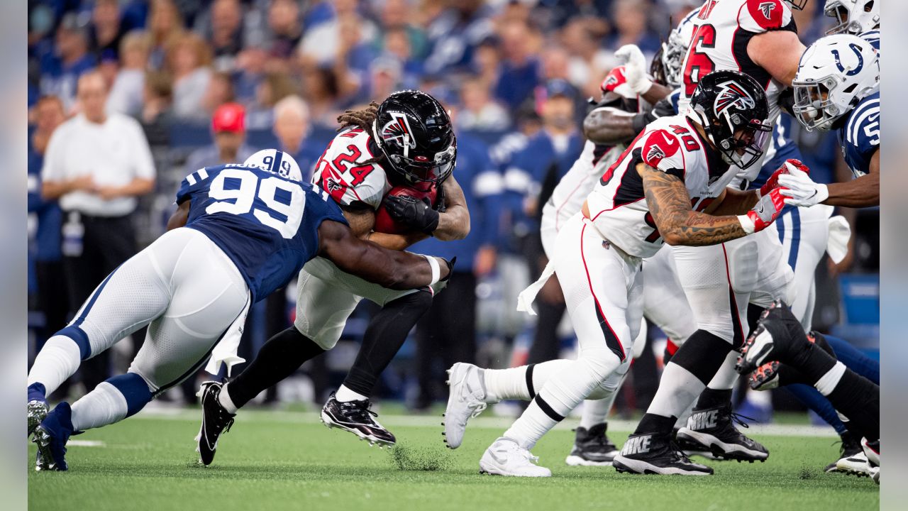 Inside look: Falcons vs. Colts, Week 3