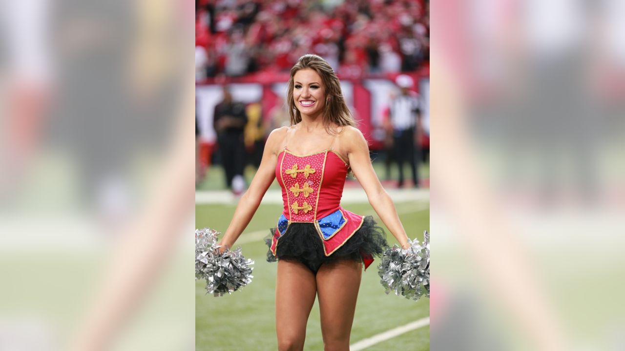 Photos: Falcons cheerleaders dress up for Halloween