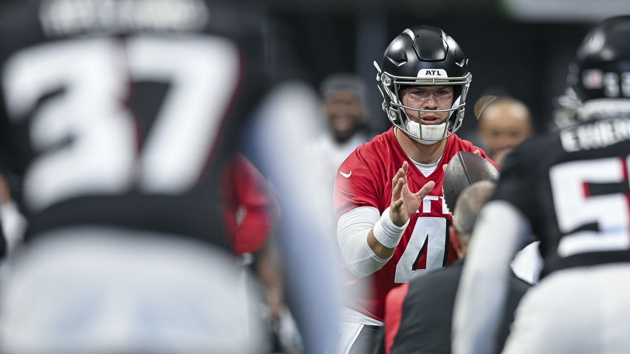 Falcons RB Tyler Allgeier talks about path to success ahead of 2023 season  - The Falcoholic