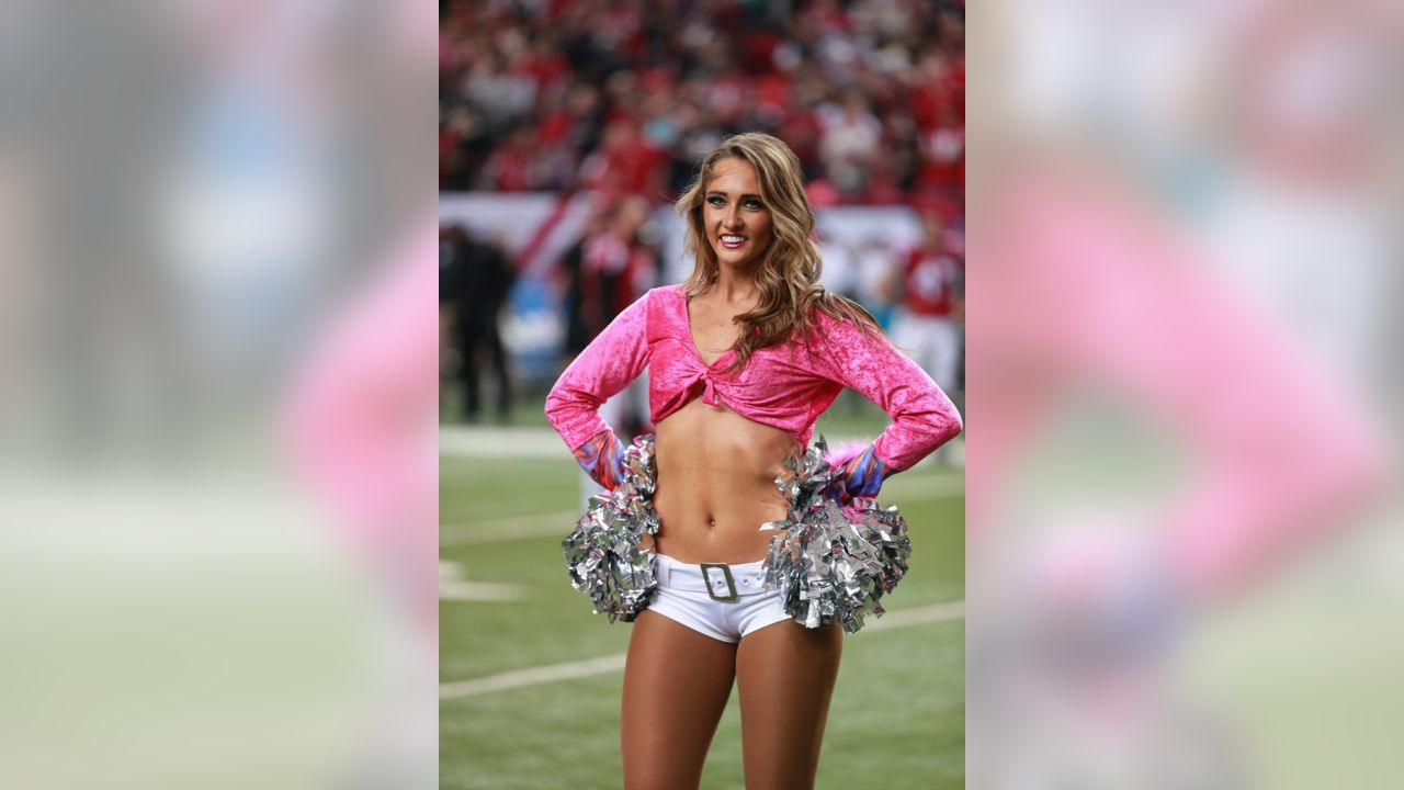 The Atlanta Falcons cheerleaders perform in Halloween costume before the  first of an NFL football game between the Atlanta Falcons and the Green Bay  Packers, Sunday, Oct. 30, 2016, in Atlanta. (AP