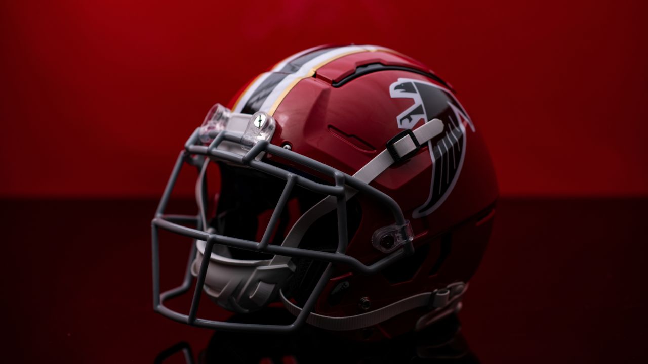 red atlanta falcons helmet