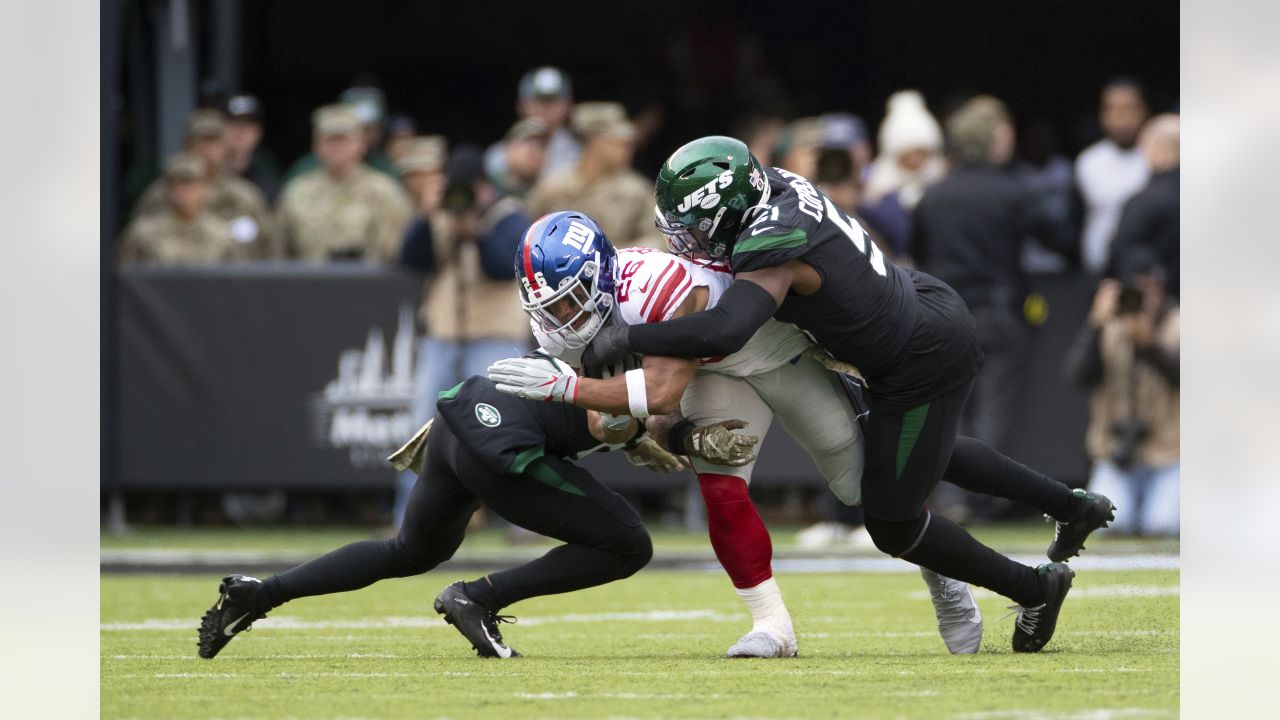 Atlanta Falcons outside linebacker Brandon Copeland (51) works