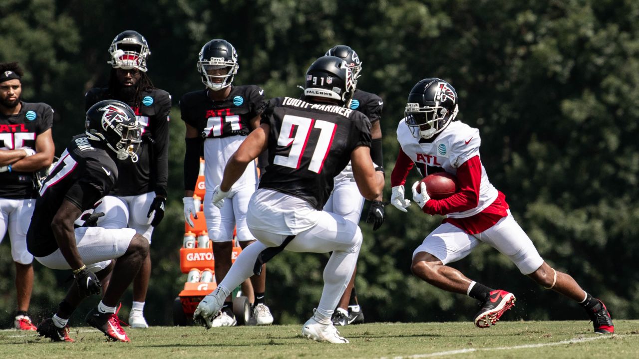 Falcons training camp: A.J. Terrell wants a 'savvy' secondary; Javian  Hawkins makes his case - The Athletic