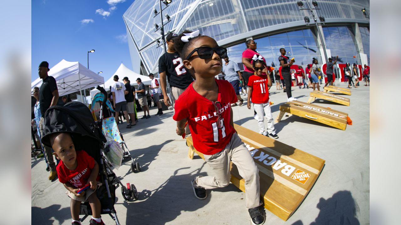 PHOTOS: Falcons Fans, Next Generation