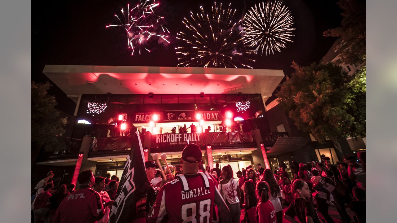 Photographer captures photo of fireworks at Bengals pep rally