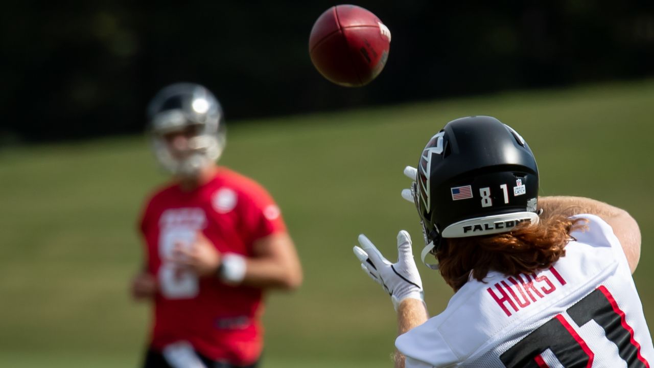 Atlanta Falcons tight end Hayden Hurst (81) warms up before an NFL