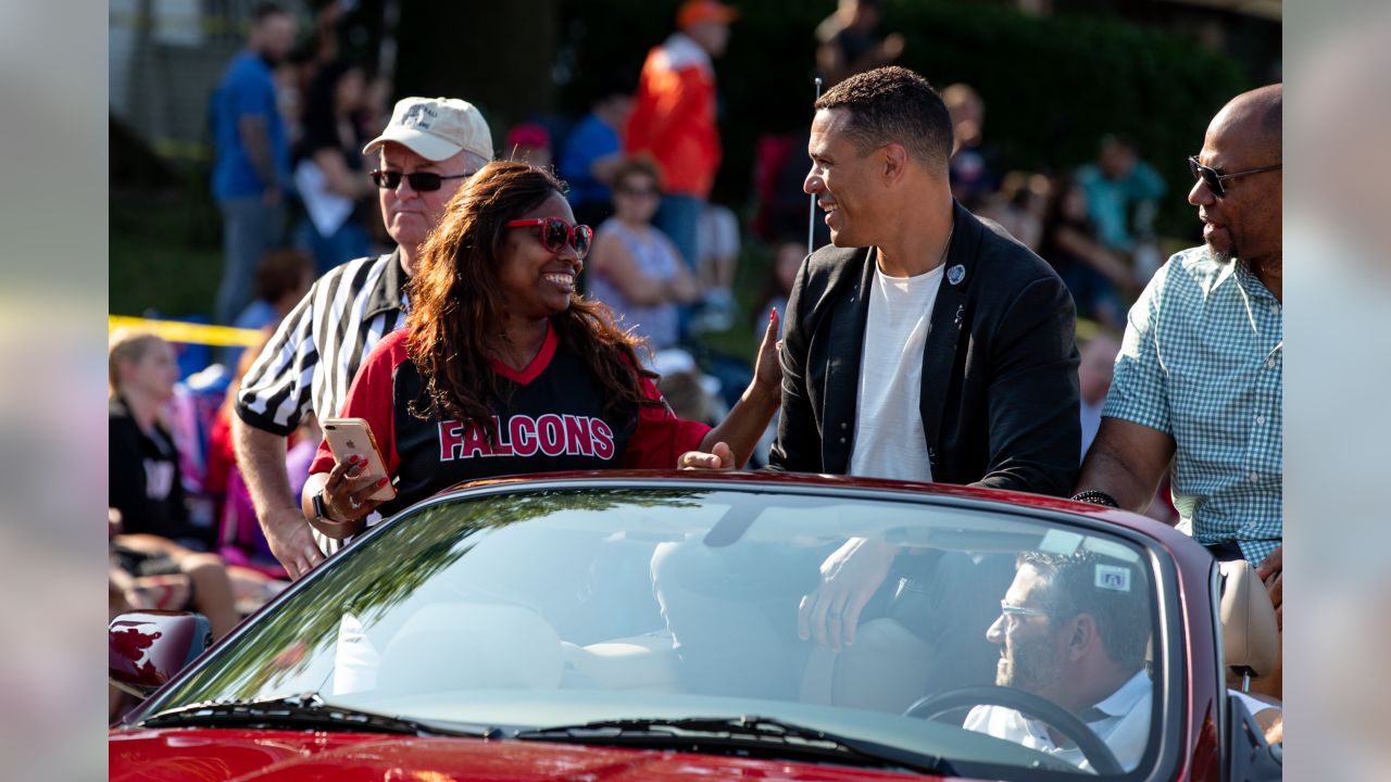 The legacy of Tony Gonzalez: Always a Falcon, now a Hall of Famer