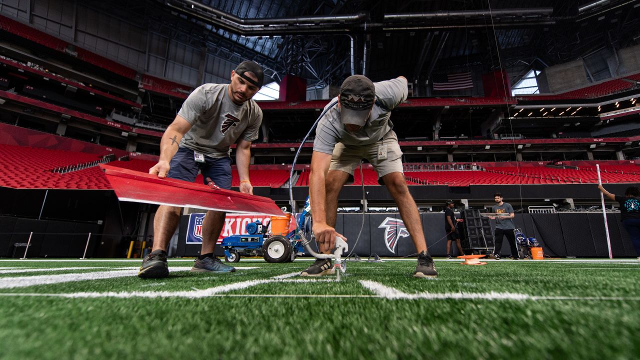 Packers, Falcons at Mercedes-Benz Stadium; noon kickoff on FOX6