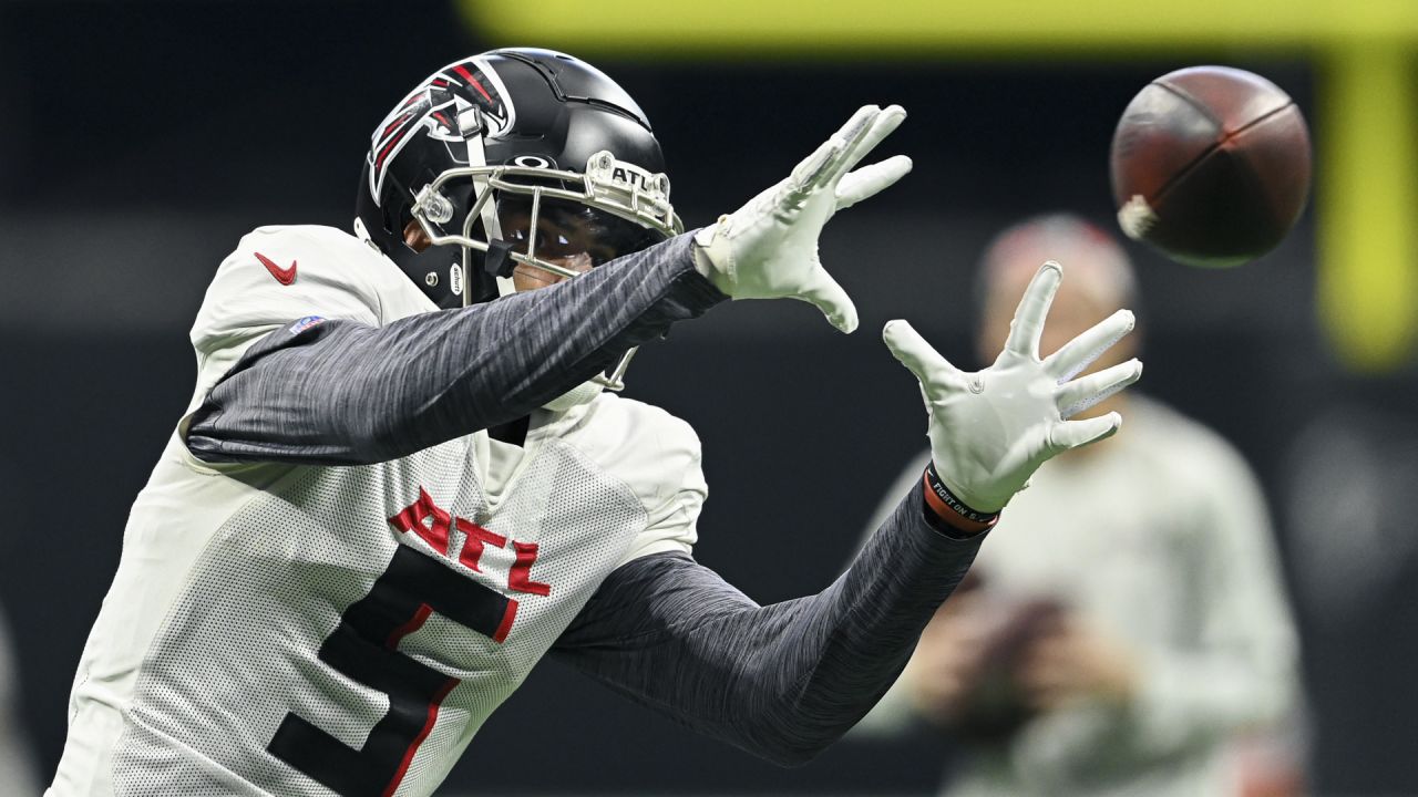 Atlanta Falcons WR Drake London Tapping Into Potential - Sports Illustrated  Atlanta Falcons News, Analysis and More