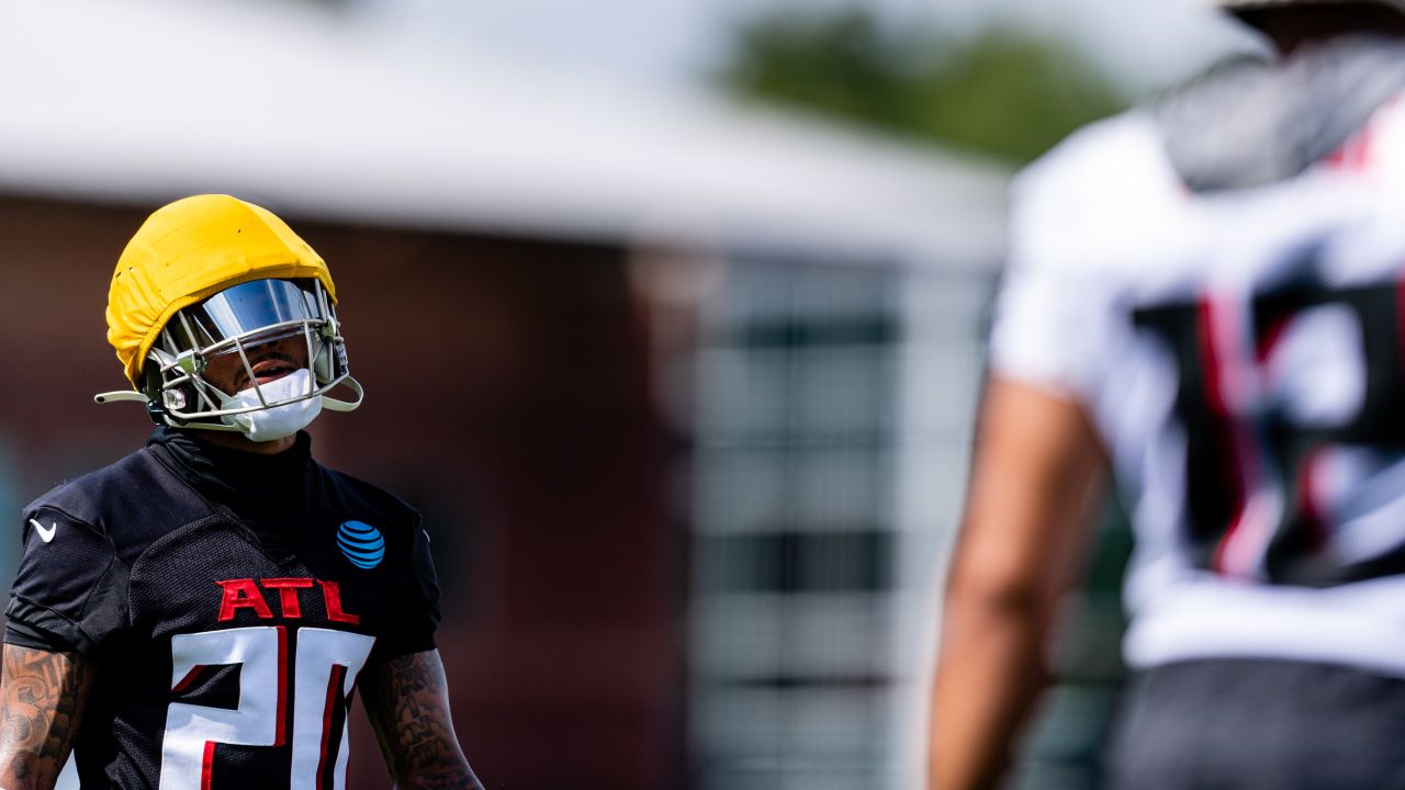 Teez Tabor is mic'd up in Mercedes-Benz Stadium, AT&T Training Camp